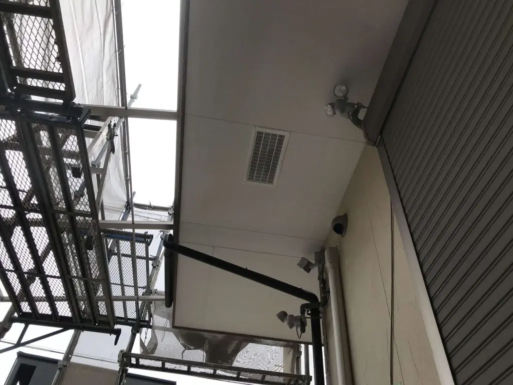 ケイカル板　軒天