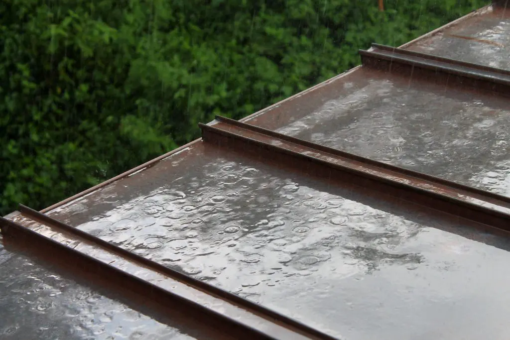 雨　外壁塗装