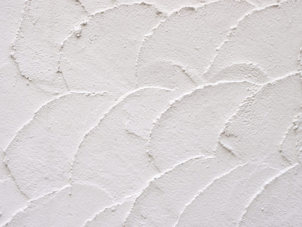 モルタル　白い壁